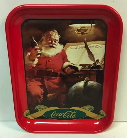 07135D-2 € 10,00 Coca Cola dienblad kerstman zittend aan bureau